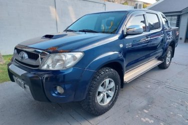 TOYOTA HILUX SRV 4X4 IMPECABLE TITULAR 