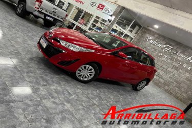 TOYOTA YARIS XS 1.5 NAFTA 6M/T 5PTAS 2019 NECOCHEA