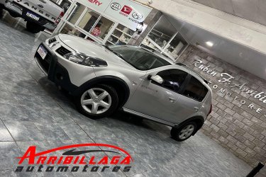 RENAULT SANDERO STEPWAY LUXE 1.6 NAFTA 5 PTAS 2009 NECOCHEA