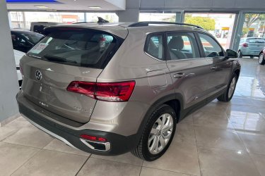 VOLKSWAGEN  TAOS COMFORTLINE 2025 0KM